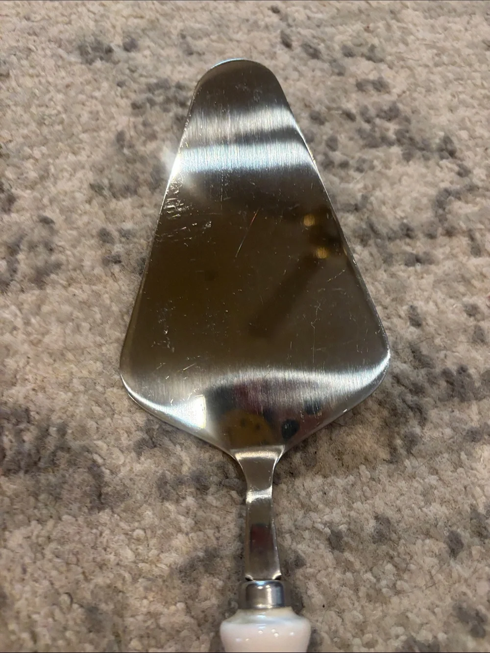 Rae Dunn White Ceramic-Handled Cake Server with EST. 2021
